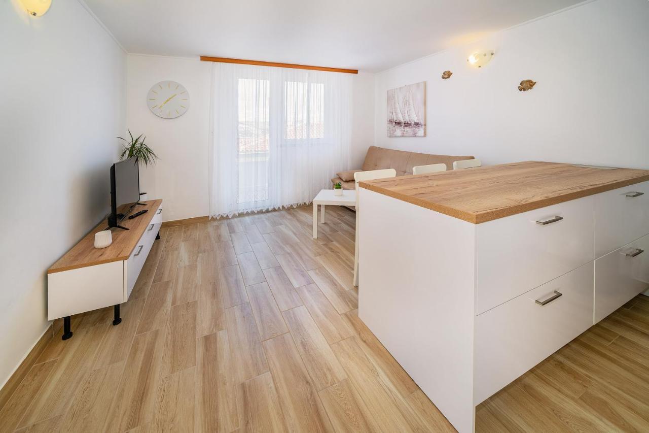 Apartamento Ara-Bane Baška Exterior foto